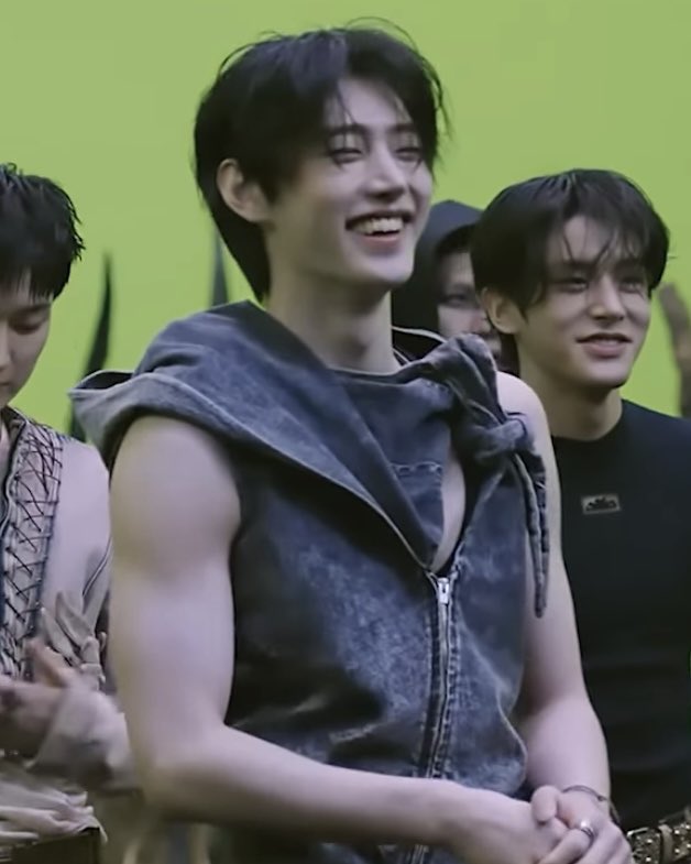 Happy baekgu 😍 #SUNGHOON