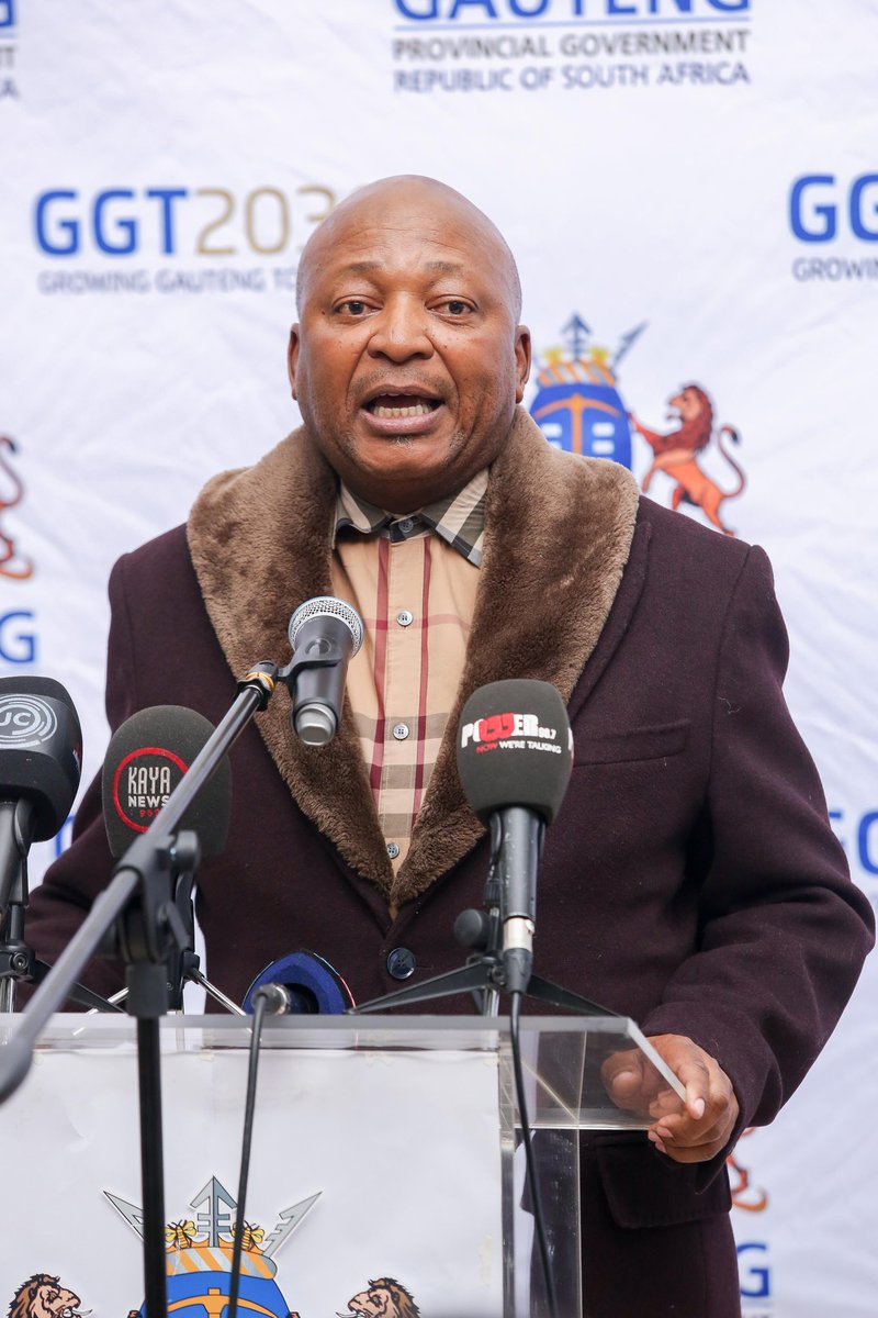 GautengProvince's tweet photo. The new car registration system is a direct response to these longstanding challenges and an innovative and intentional approach by the provincial government to streamline traffic law-enforcement, combat crime and improve road safety in Gauteng. #GPNewNumberPlates #TacklingG13 https://t.co/ekErq4yzb5
