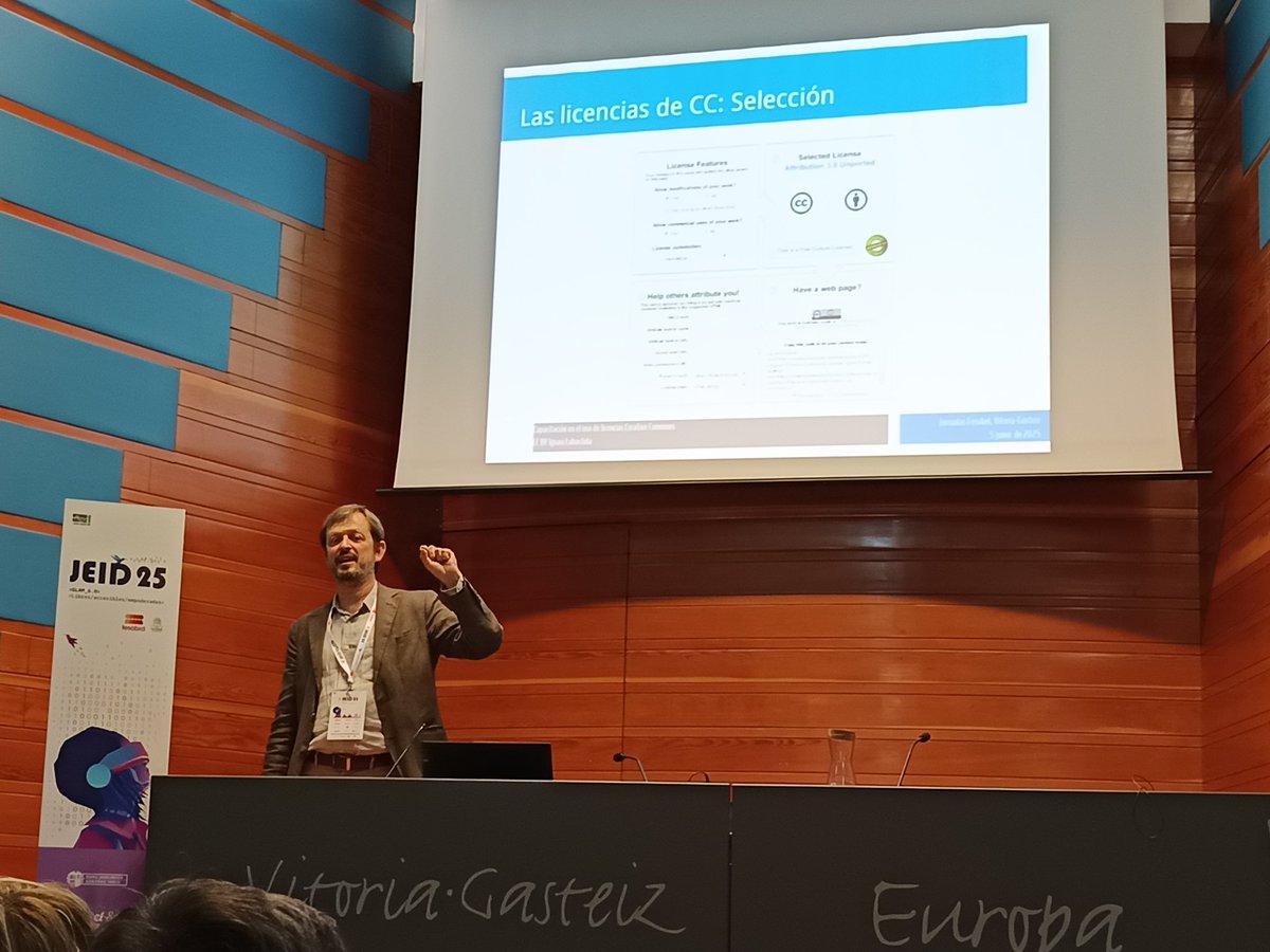 Carme Montcusí tweet media