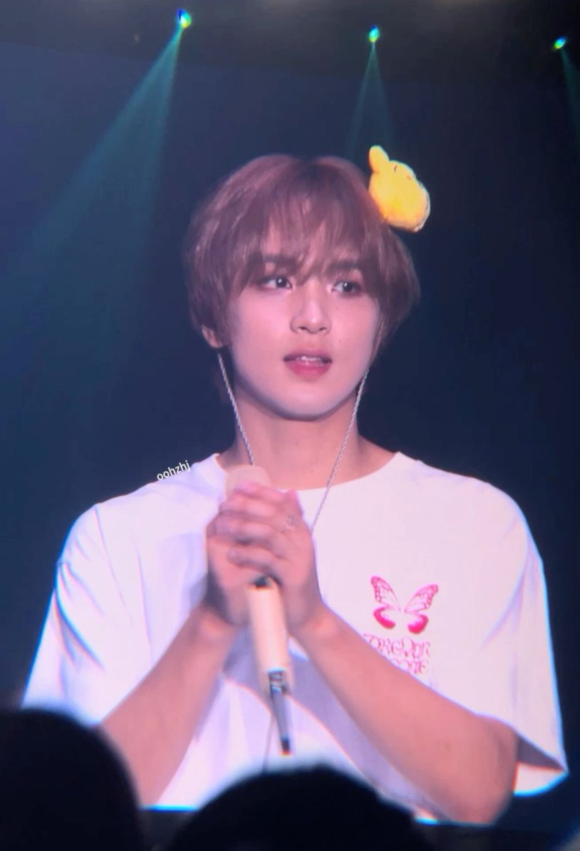 #찬란하게_빛날_해찬이의_스물여섯
#HAPPYHAECHANDAY
#25SunKissesForHAECHAN

매 순간마다 팬들에게 예쁘고 웃어주고 멋진 모습으로 
무대해주고 추억을 선물해주는 해찬아
생일 너무 축하해 매번 고맙구 오늘은 무엇보다 너를 
더 챙기고 사랑해주는 하루가 되길 바래 !! 〰️🖤