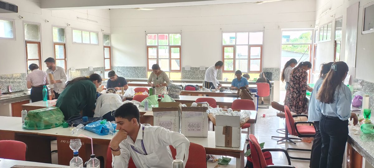 Green Campus Task Force (GCFT-JU) and Department of Environmental Sciences, University of Jammu  organized “Waste to Wonder” Competition celebrating “World Environment Day”.