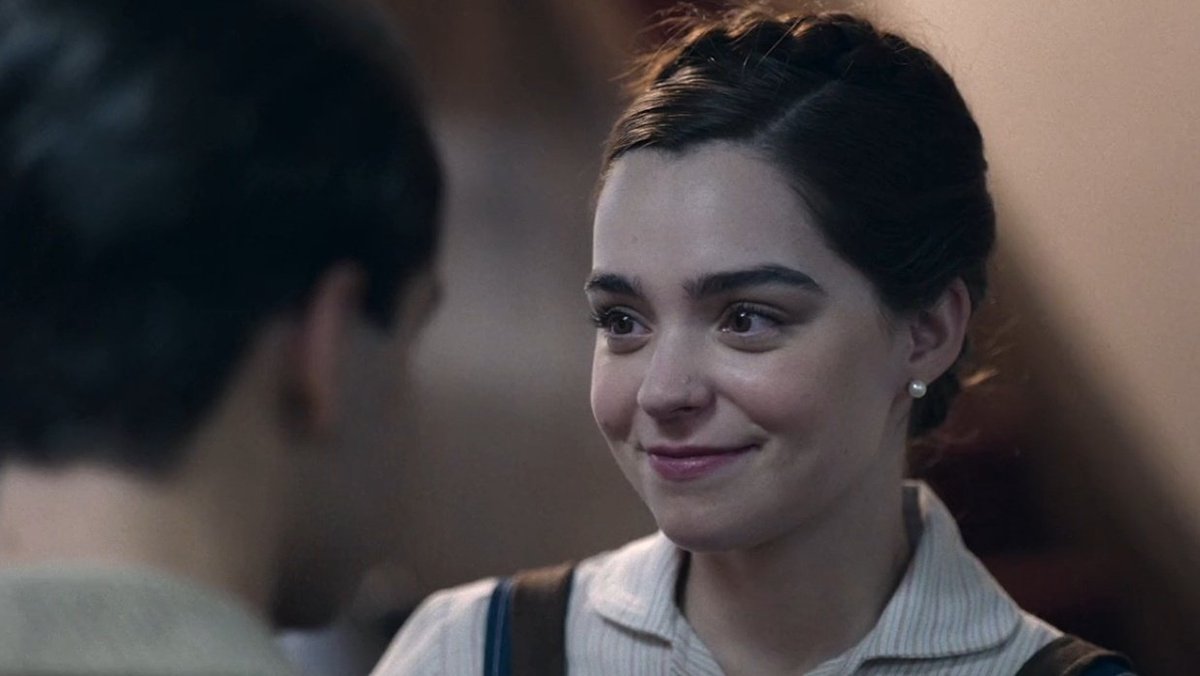 macagarcianews's tweet image. 🎬 | Maca es "Graciela" en CHESPIRITO, ya disponible en Max