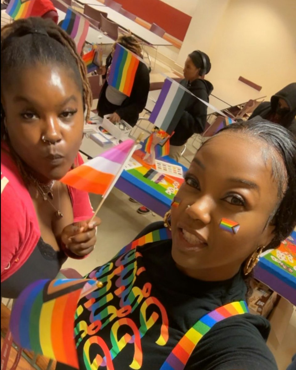 On June 3rd, TMA’s Minds Matter Club and The Wellness Team held a Pride event during the lunch periods. Students, faculty, and staff came out in support of LGBTQ+ Pride Month! #TMAWarriors #WarriorStrong