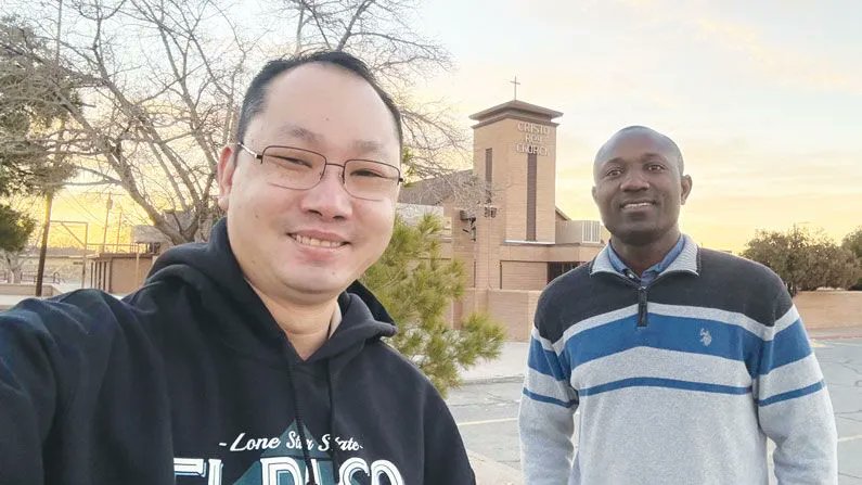 Maryknoll Missioners (@maryknollfrsbrs) on Twitter photo Serving a Joyful Community - Two seminarians preparing for ordination bring mission to a Chicago parish.
Read the full article in the Summer issue of Maryknoll Magazine: maryknoll.link/0dc28d
#MissionaryPriesthood #Vocations #ServingWithJoy #maryknollmagazine Serving a Joyful Community - Two seminarians preparing for ordination bring mission to a Chicago parish.
Read the full article in the Summer issue of Maryknoll Magazine: maryknoll.link/0dc28d
#MissionaryPriesthood #Vocations #ServingWithJoy #maryknollmagazine