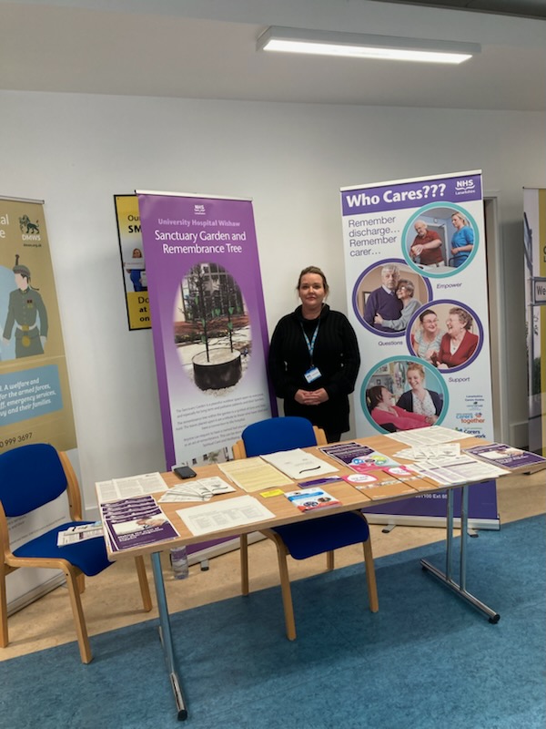 Our Dementia Post-Diagnostic Support service has been at University #Hospital Wishaw for #Dementia Awareness Week. Our team is chatting, answering questions, and sharing how we help people across #Lanarkshire following a dementia diagnosis.