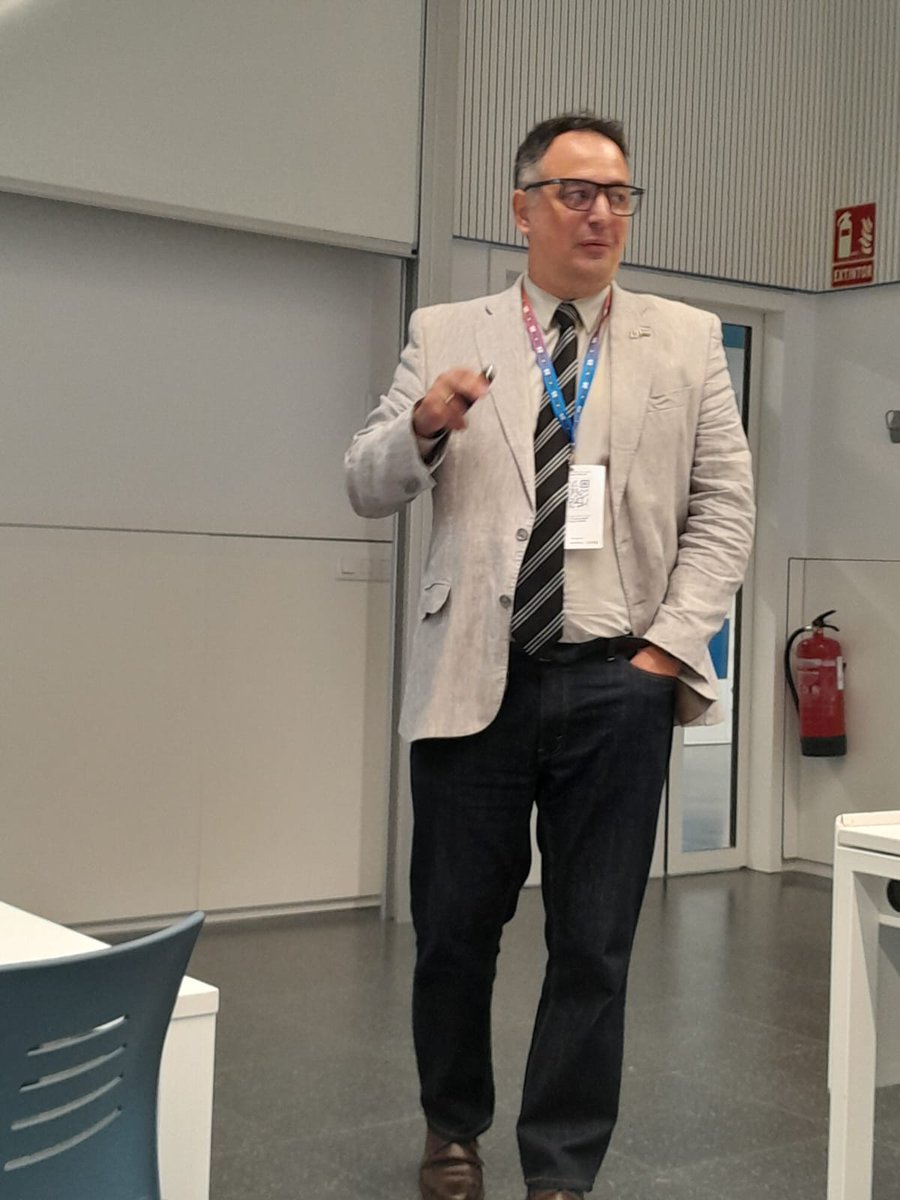 Carlos G. Catalini tweet media