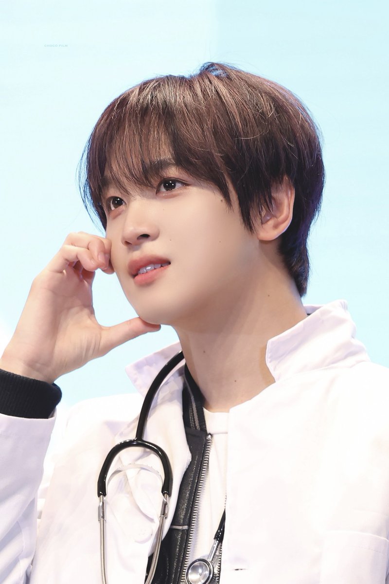 해찬이 생일 많이 많이 축하해♡

#찬란하게_빛날_해찬이의_스물여섯
#HAPPYHAECHANDAY
#25SunKissesForHAECHAN