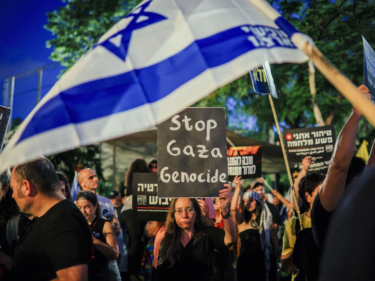 Des Israéliens en France dénoncent le génocide à Gaza : « Pas en notre nom » 

➡️ l.humanite.fr/Fap