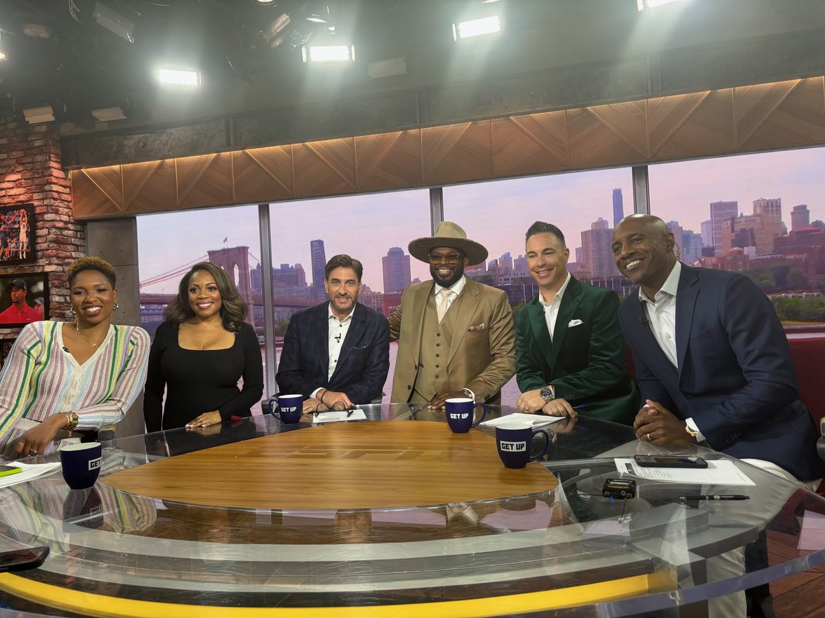 Espngreeny's tweet image. Squad. #getup #thathat