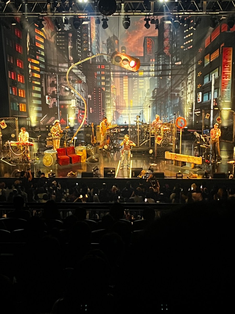 cmcm_829's tweet photo. やっぱりSIRUPは唯一無二のシンガーです ライブ最高だった、
今どの歌手よりも1番好きかも
てかファンクラブ入ろかな
こんなにオシャレな曲作れる日本人そう居ない
#NEXTLIFE2025 https://t.co/PtAvECGDHQ