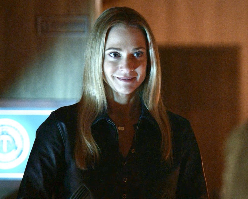 jjareauslover's tweet photo. i get it emily cause i wouldn’t be able to say no to this face either https://t.co/3VKss3S5cf