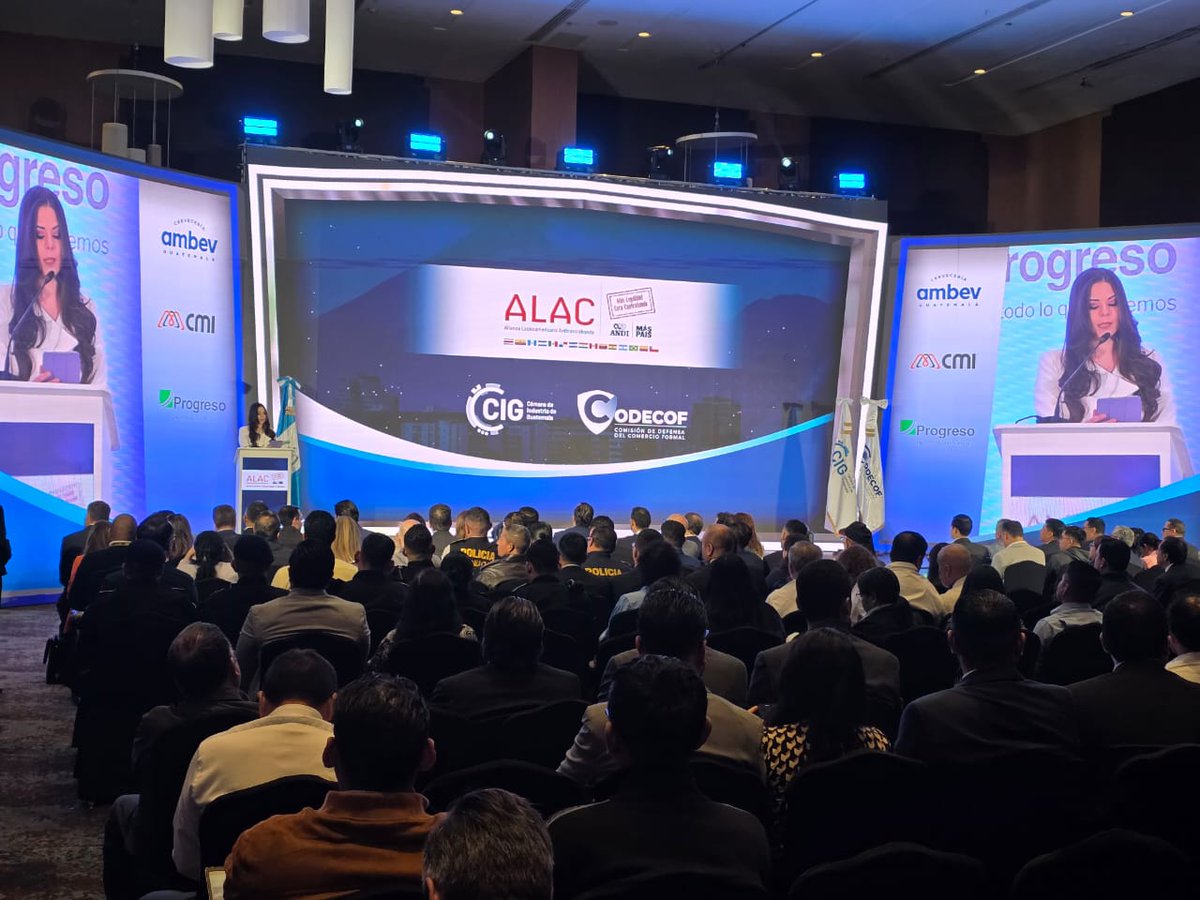 La ANDI presente en el 10º Encuentro ALAC – Alianza Latinoamericana Anticontrabando organizado x ANDI Colombia y CIG, identificado mecanismos para combatir el comercio ilícito. 

<a href="/ANDI_Colombia/">ANDI</a> / <a href="/industriaguate/">Cámara de Industria de Guatemala</a>