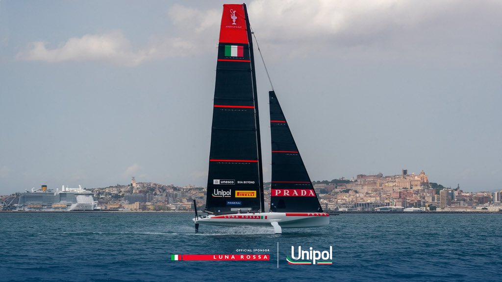 Luna Rossa Prada Pirelli Team (@lunarossa) on Twitter photo <a href="/lunarossa/">Luna Rossa Team</a> and the insurance-financial group <a href="/UnipolCorporate/">Unipol Corporate</a> have renewed their partnership for the 38th #AmericasCup
—
Il challenger italiano e il gruppo assicurativo-finanziario Unipol hanno rinnovato la partnership per la 38^ America’s Cup
🔗 shorturl.at/q2TLh <a href="/lunarossa/">Luna Rossa Team</a> and the insurance-financial group <a href="/UnipolCorporate/">Unipol Corporate</a> have renewed their partnership for the 38th #AmericasCup
—
Il challenger italiano e il gruppo assicurativo-finanziario Unipol hanno rinnovato la partnership per la 38^ America’s Cup
🔗 shorturl.at/q2TLh