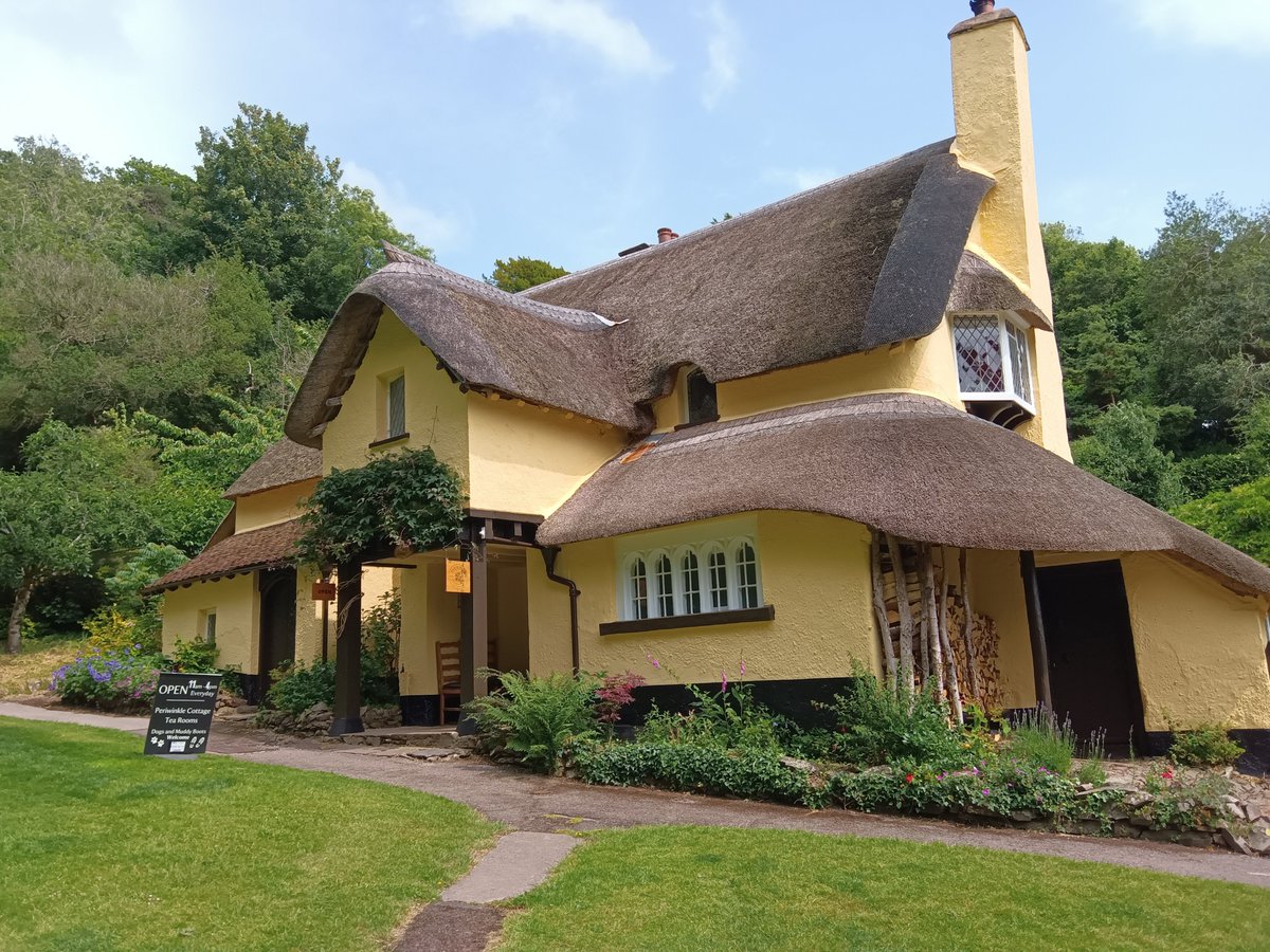 #PostedInThePast | Helen Baggott (@postedinthepast) on Twitter photo Managed to escape the showers and enjoy a few hours mooching and motoring around Exmoor. Also made time for a delicious cream tea at <a href="/PeriwinkleCott1/">Periwinkle Cottage</a>. Managed to escape the showers and enjoy a few hours mooching and motoring around Exmoor. Also made time for a delicious cream tea at <a href="/PeriwinkleCott1/">Periwinkle Cottage</a>.