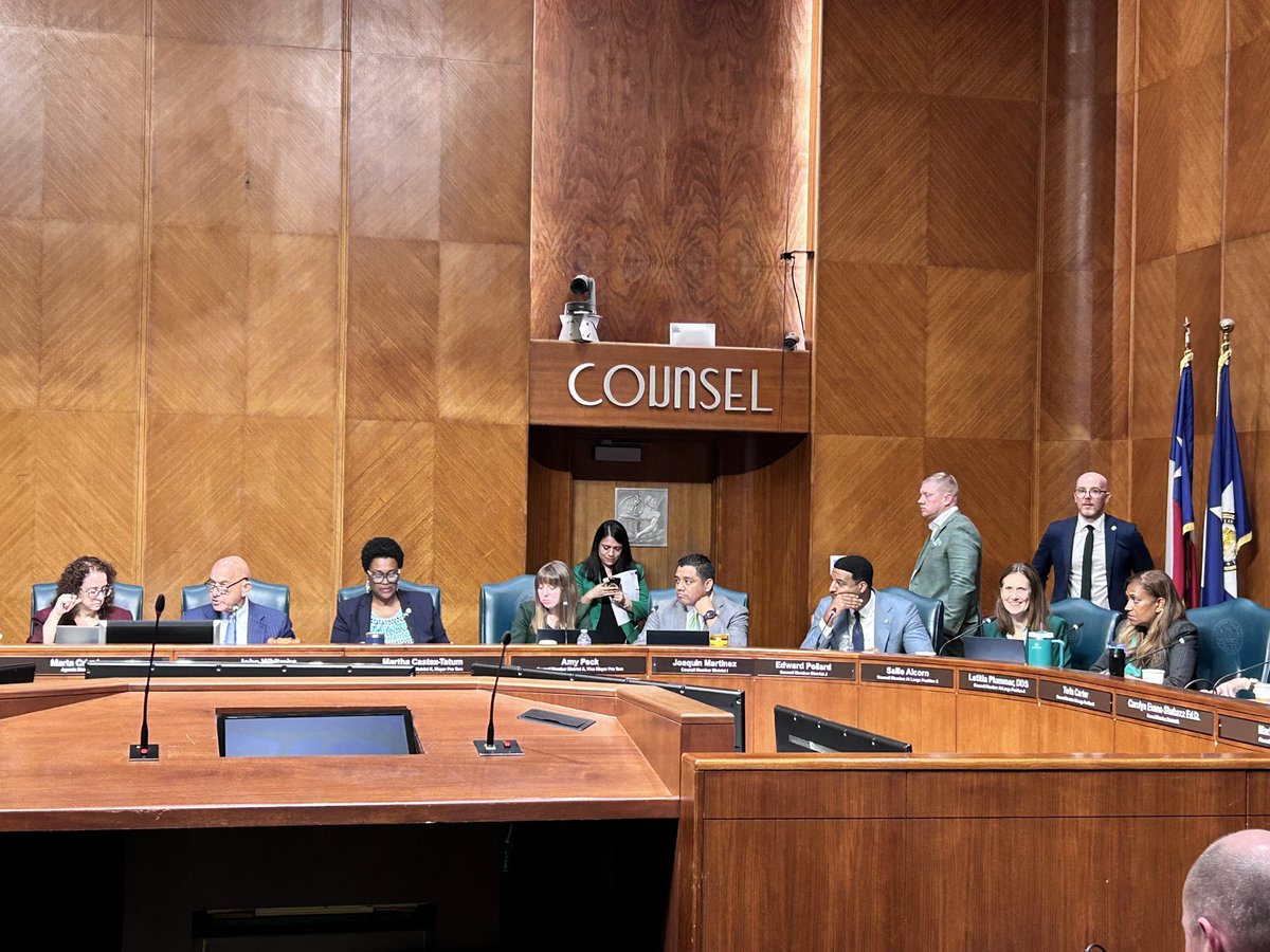 Yesterday, city council approved the Fiscal Year 2026 operating budget. Read about it here! 

us4.campaign-archive.com/?u=37dd166b5c8…