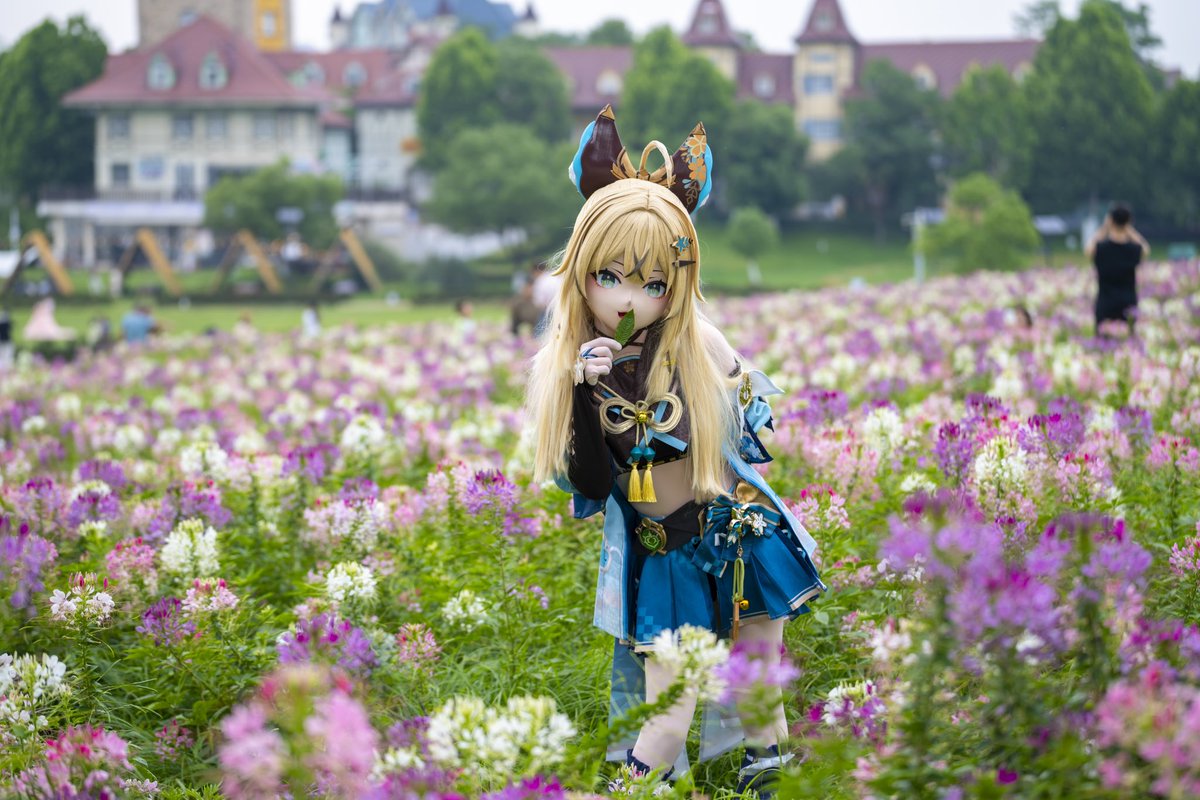 这张脸还是太呆了
📷：@Leee9
#kigurumi #GenshinImpact #原神 #绮良良 #Kirara #綺良々