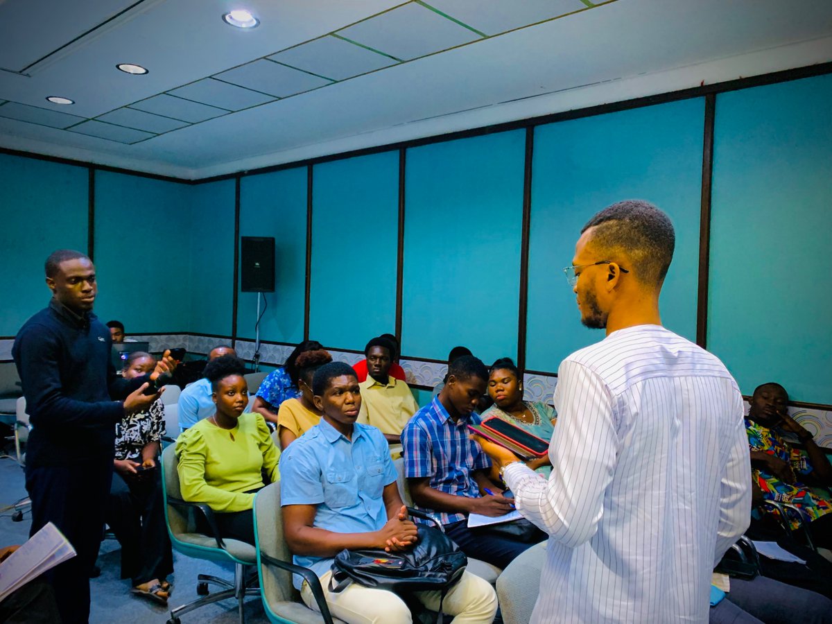 Ghana Youth IGF (@ghanayouthigf) on Twitter photo A group discussion facilitated by <a href="/godsway_kubigh/">Godsway Kubi</a> on bridging access and inclusion for all youth.
<a href="/isocghana/">ISOC Ghana Chapter</a> <a href="/intgovforum/">IGF - Internet Governance Forum</a>
#GIGF25
#YIGF25 A group discussion facilitated by <a href="/godsway_kubigh/">Godsway Kubi</a> on bridging access and inclusion for all youth.
<a href="/isocghana/">ISOC Ghana Chapter</a> <a href="/intgovforum/">IGF - Internet Governance Forum</a>
#GIGF25
#YIGF25