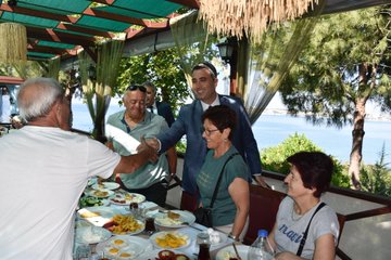 Babalar Günü’nde Şehit Ailelerine Destek