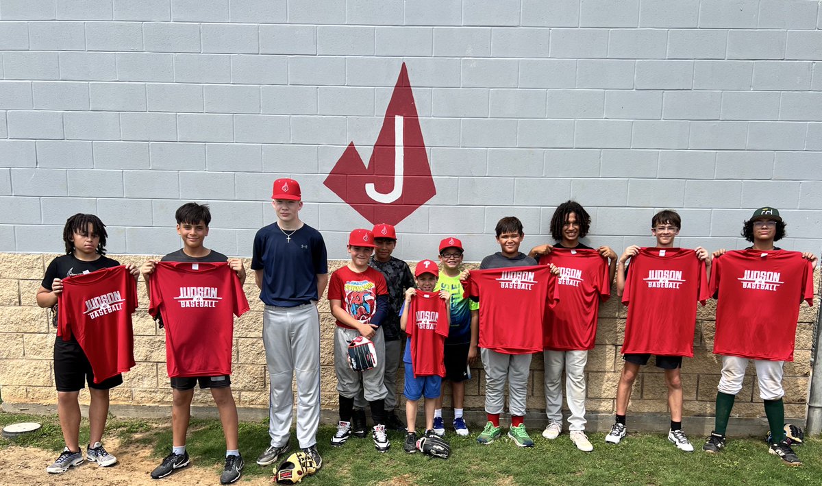 Shout to these young men who attended our baseball camp these past few days! Ain’t many of them but they worked their tails off at any opportunity to get better! #TTP