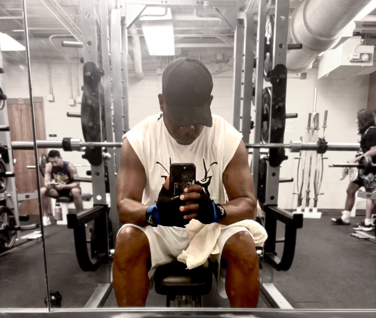 Coach Lee aka Face tweet media