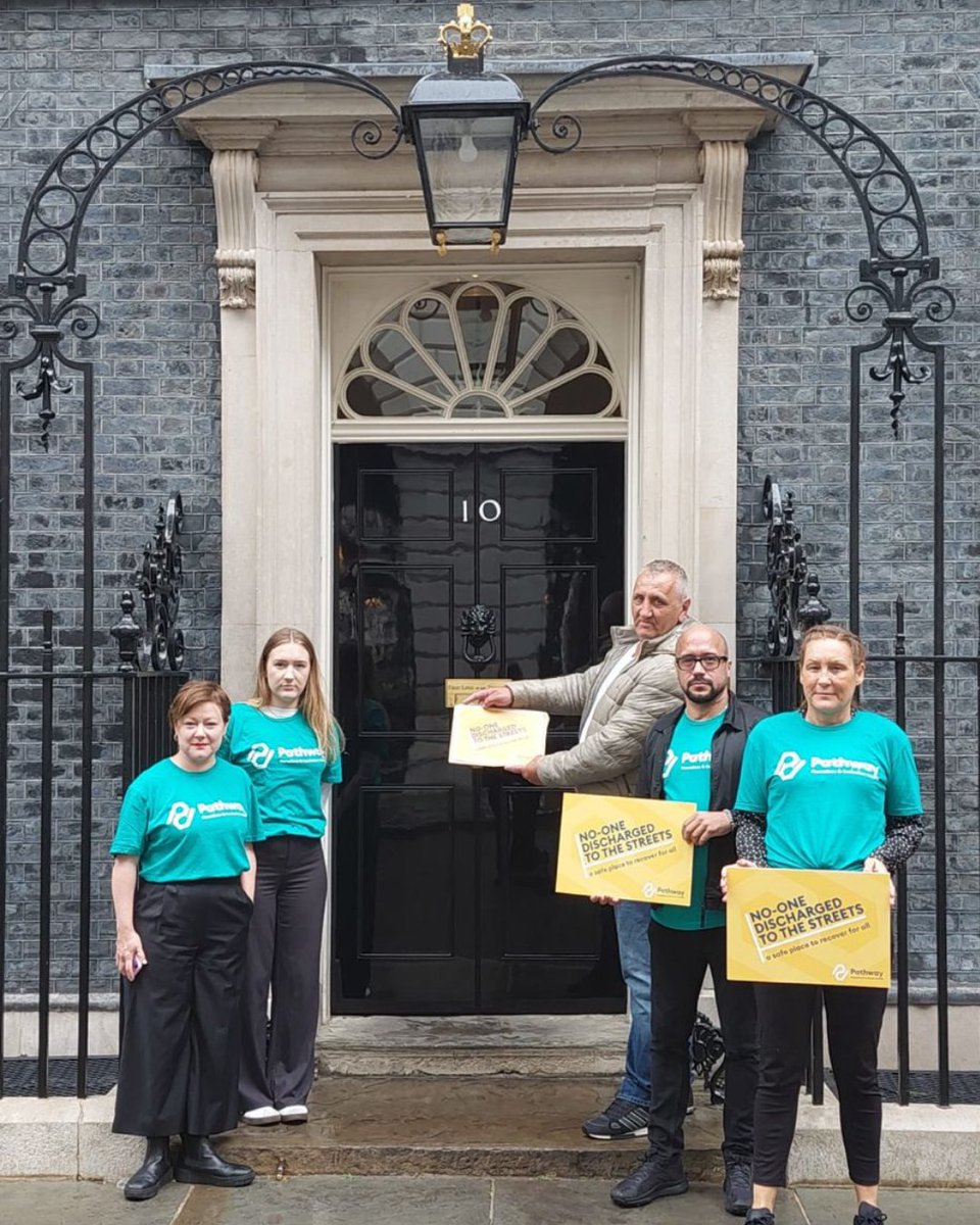 Today, we joined colleagues with lived experience of homelessness to deliver an open letter to 10 Downing Street. 

Our message to Keir Starmer: stop discharging people from hospital to the street. It’s cruel and inefficient.