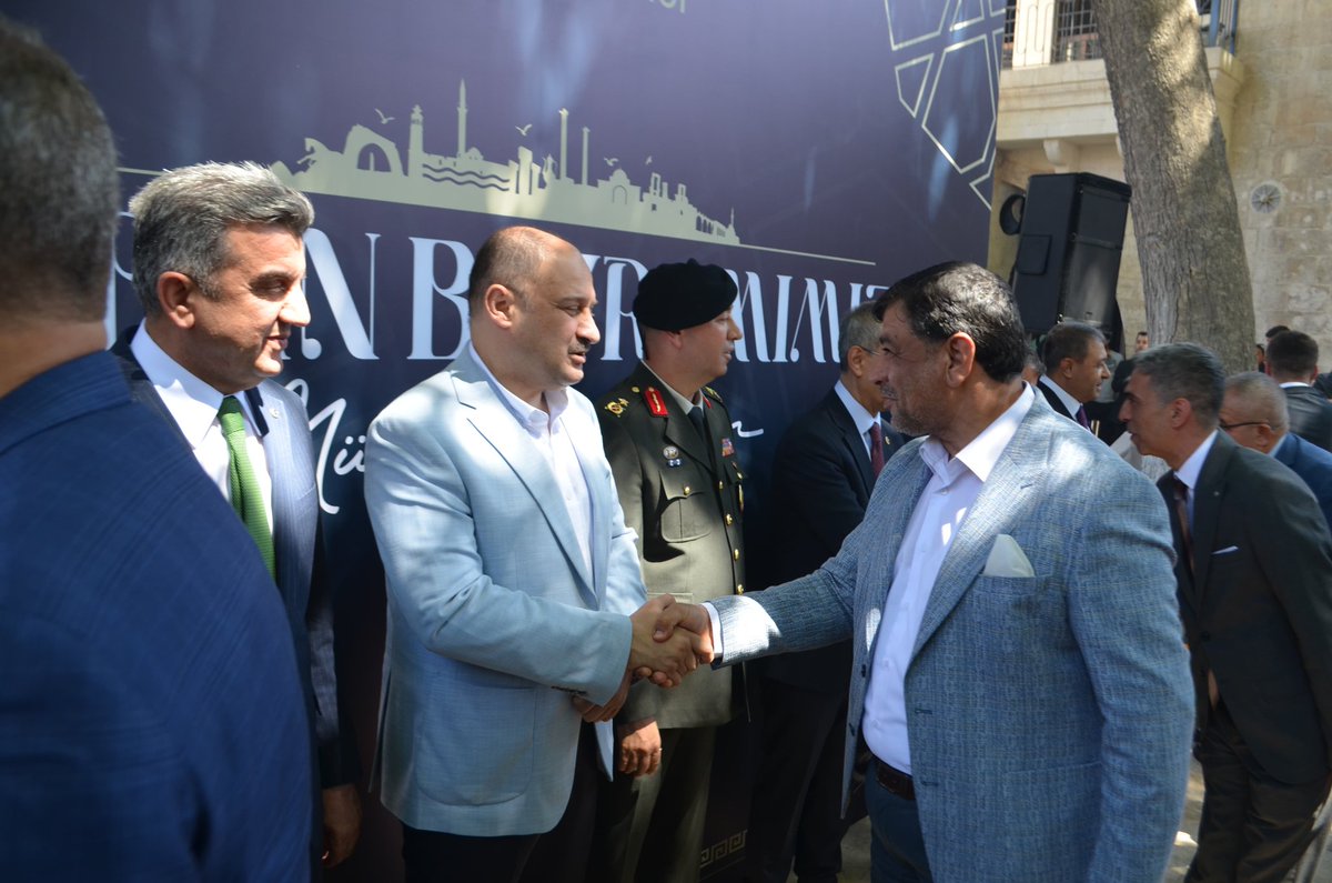 Kurban Bayramı Birlik ve Beraberliğin, Paylaşmanın ve Sevdiklerimizle Bir Arada Olmanın En Özel Zamanıdır. Sevdiklerinizle Mutlu Huzurlu Bir Kurban Bayramı Geçirmenizi Dilerim.Bayramınız Mübarek Olsun. Anavatan Partisi İbrahim Çelebi <a href="/sanliurfabld/">Şanlıurfa Büyükşehir 🇹🇷</a> <a href="/sanliurfasanli/">Şanlıurfa Şanlıurfa</a> <a href="/ibrahimeyyupogl/">Av.İbrahim EYYÜPOĞLU</a>