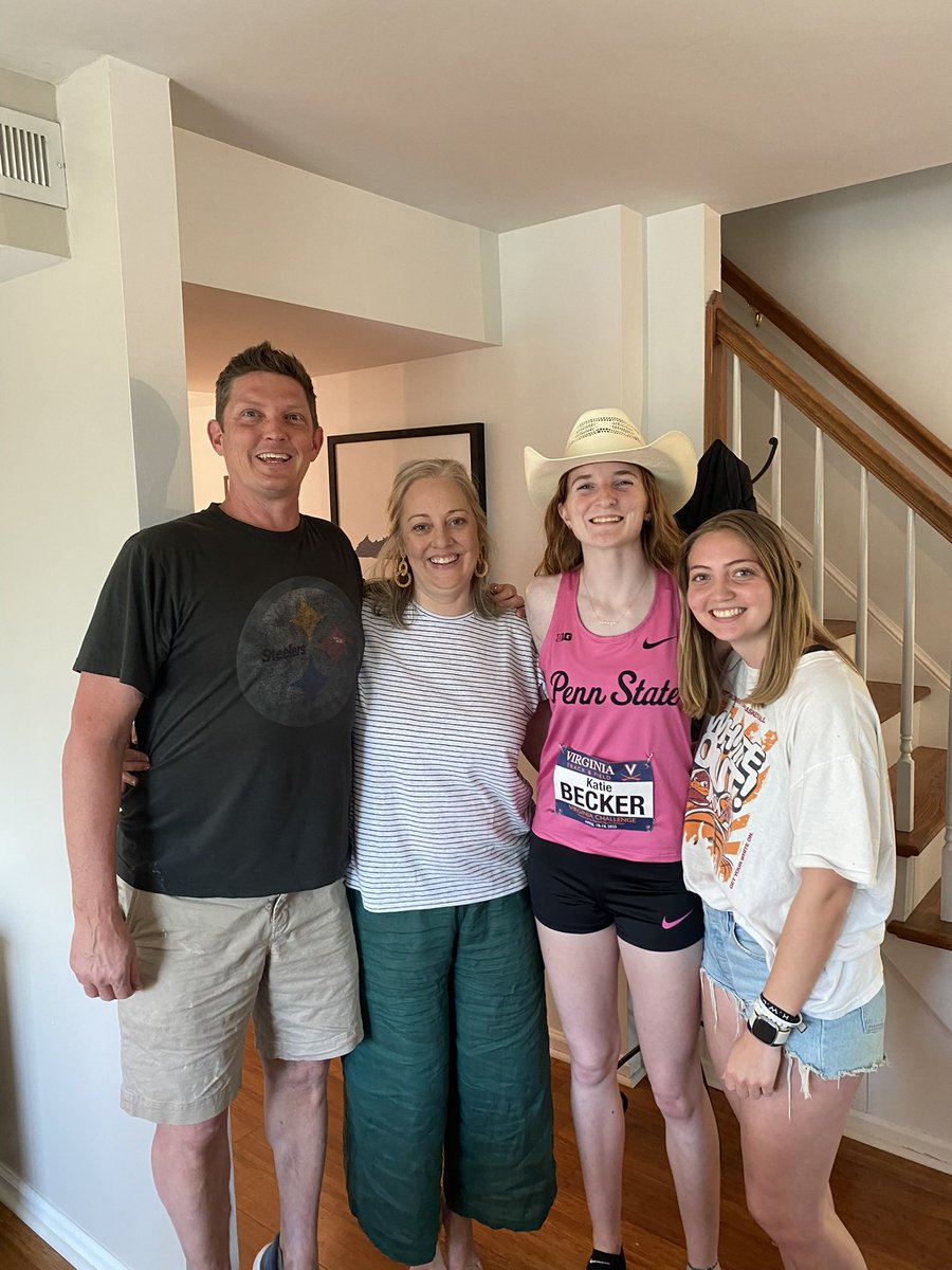 Megan Becker tweet media