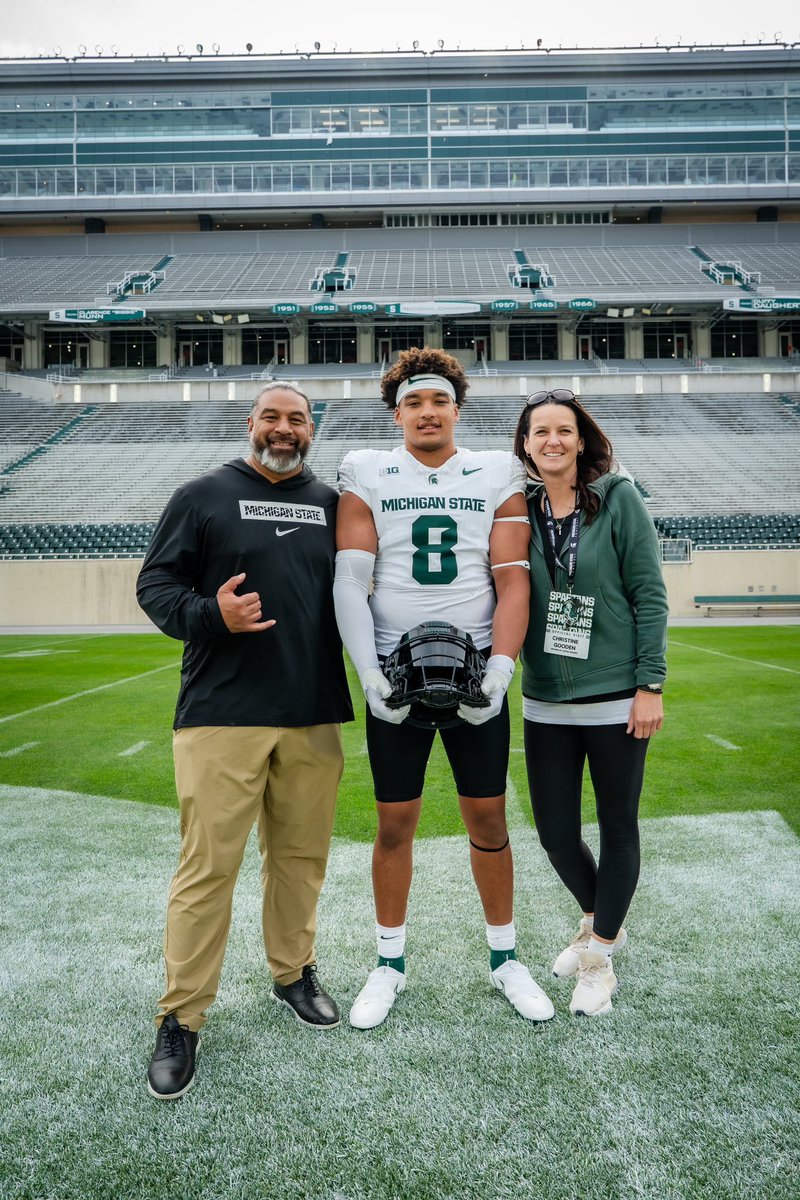 Had a great official visit at Michigan state! <a href="/DLCoachLegi/">Legi Suiaunoa</a> <a href="/ColeMoore1991/">Cole Moore</a> <a href="/CoachJeffMoore/">Coach Jeff Moore</a> <a href="/CoachMas_/">Tomas Rubio</a>