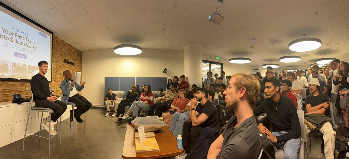 AndreaShuyuWang's tweet image. Awesome, significantly oversubscribed builder event by @zfellows @cory featuring @qasar at @AppliedInt