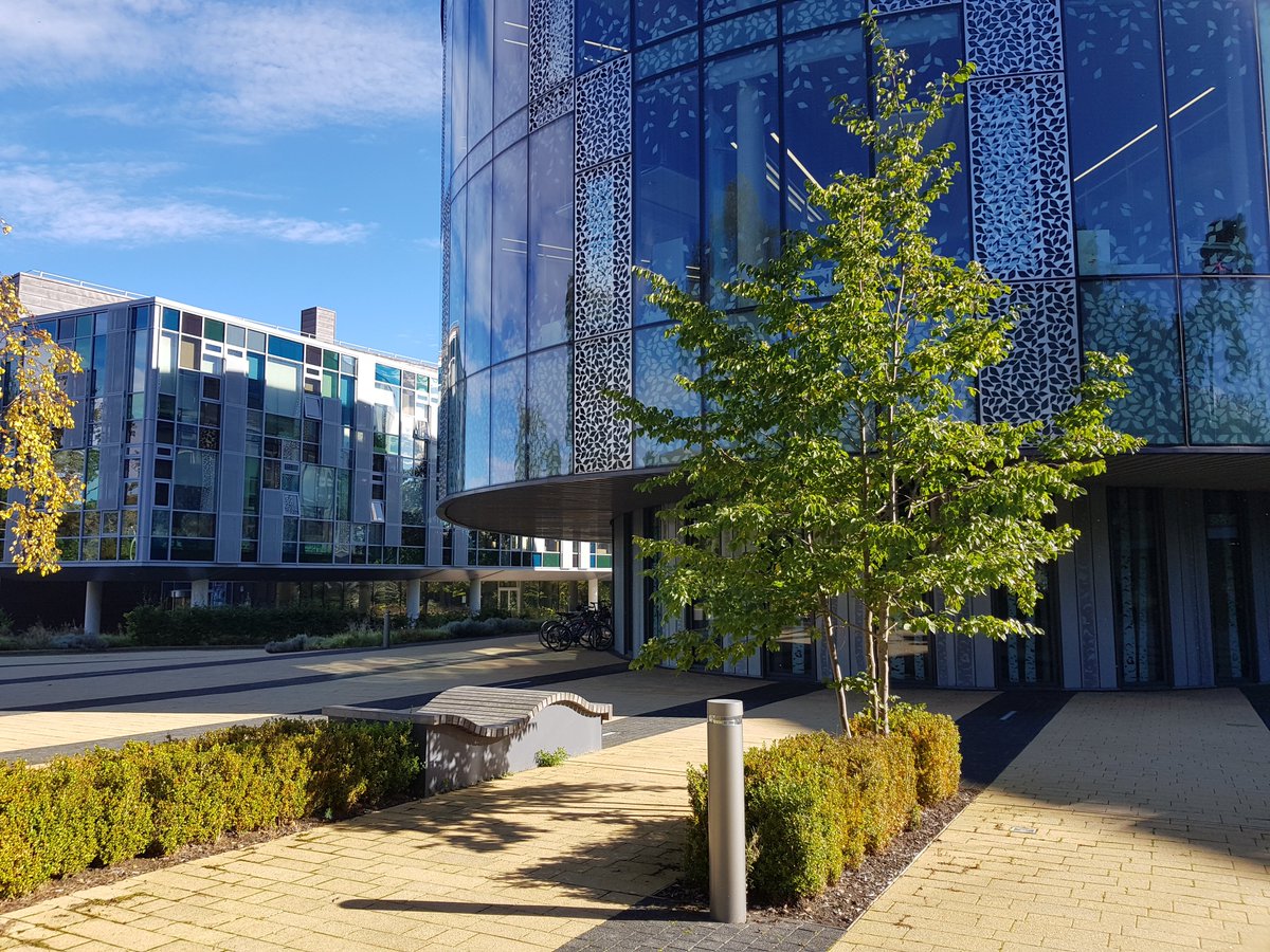 Catch up with our Month End Highlights for a snapshot of achievements by our talented tenants and members, working and collaborating within our dynamic #innovation ecosystem.
roslininnovationcentre.com/open-for-busin… #openforbusiness #inthezone
