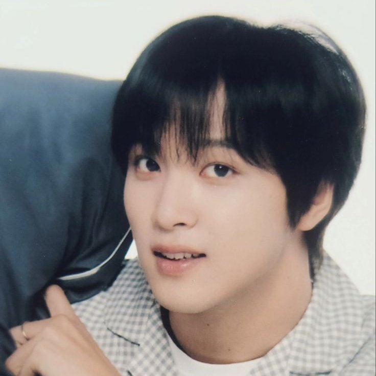 Beiatles's tweet photo. Happy birthday, baby bear. May your hopes be as strong as the morning, and your happiness as vast as the sky that never tires of being blue. 🥺🤍

[HAPPY SOULFUL VOICE HAECHAN]
#25SunKissesForHAECHAN
#찬란하게_빛날_해찬이의_스물여섯
#HAPPYHAECHANDAY https://t.co/7Yj2hjVRMU