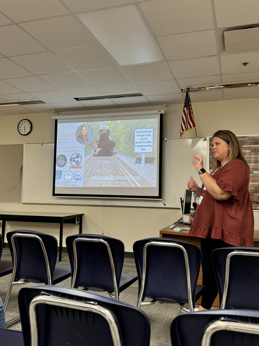 steviefrank23's tweet image. Up next for session # ✌🏼:
@NelsonTechy talking about #UDL and @Google tools was SO informative!
So many practical strategies students can use to help their organization and executive functioning skills was SO 🔥#SparkSummit