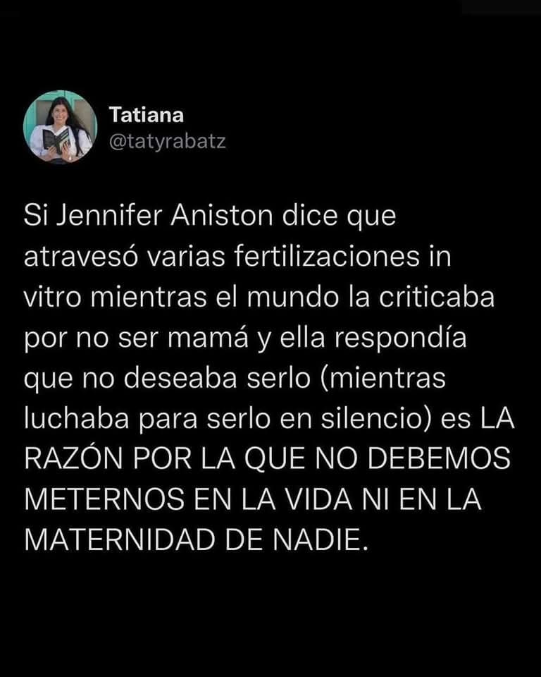 Esa mala costumbre de querer organizar la vida ajena cuando la de uno está hecha un auténtico caos.
Siempre hablan los que más tienen que callar.

Dejemos a la gente en paz.
¡Qué sabe nadie!.