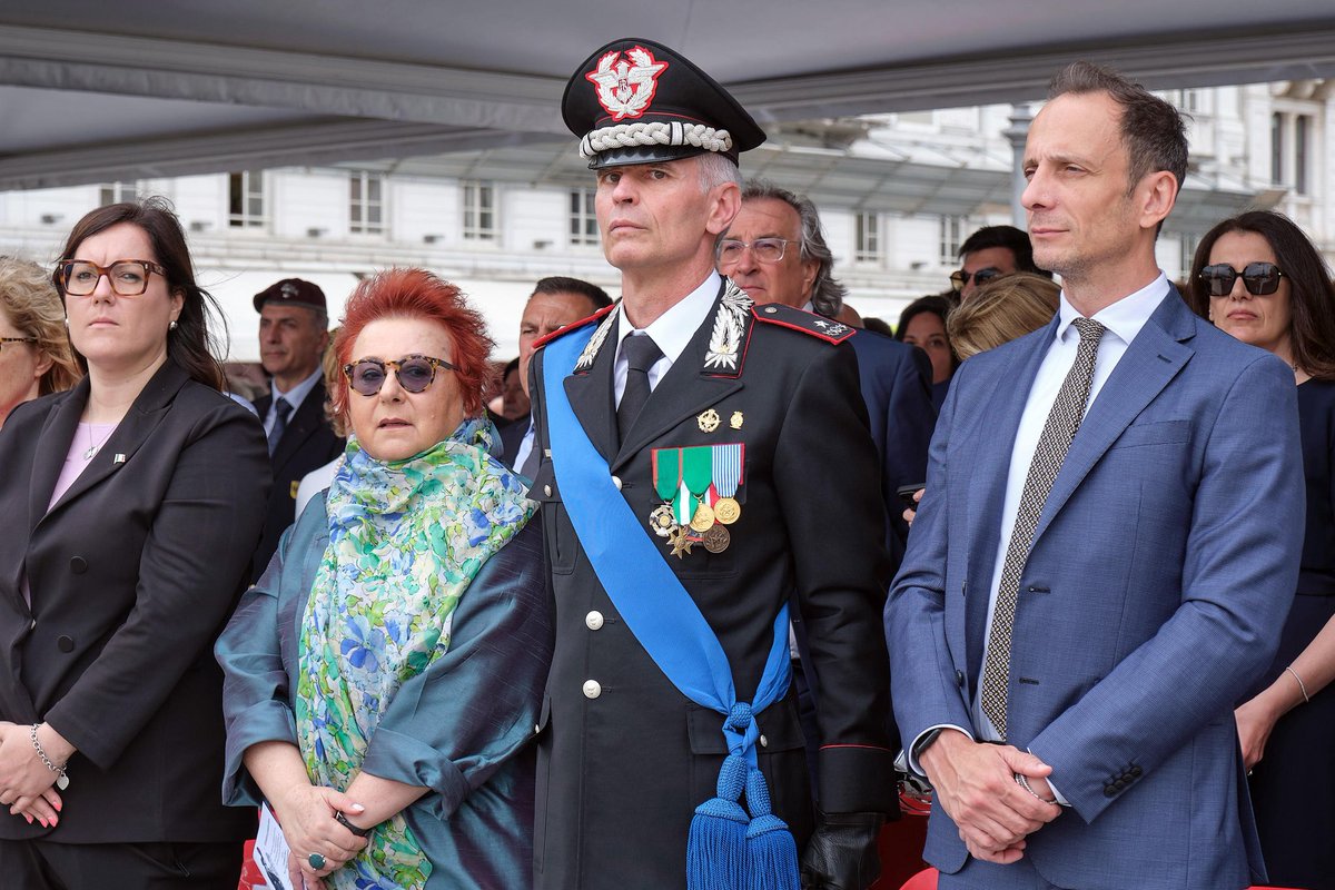 TRIESTE:cerimonia per il 211° della fondazione dell'Arma dei Carabinieri. Molte Autorità, col comandante della Legione Carabinieri FVG gen. Gabriele Vitagliano. Il legame con il territorio, le missioni internazionali. Riconoscenza e collaborazione./211.letnica karabinjerjev v TS!