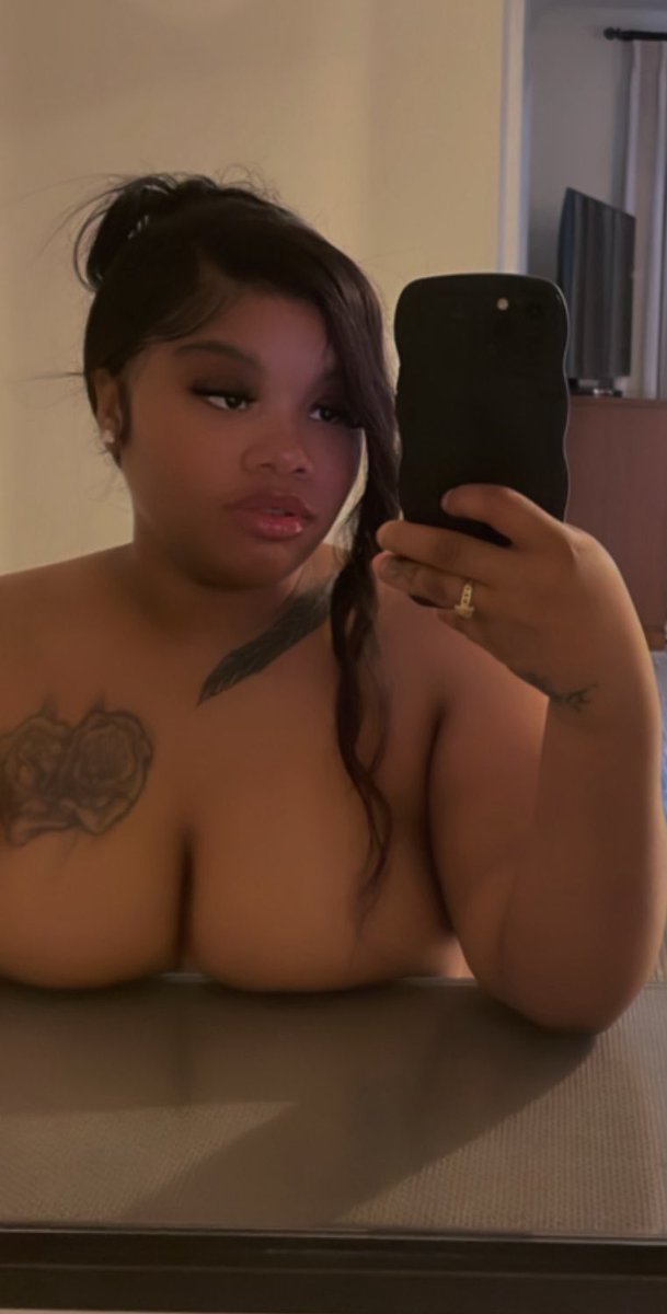 Bbaandsss's tweet photo. San Fernando Valley | LA 
I’m available now for a limited time let’s kick off the weekend. 😍💦
#DateLA #SanFernadoValley #luxurygirl https://t.co/dcrpkT57xM