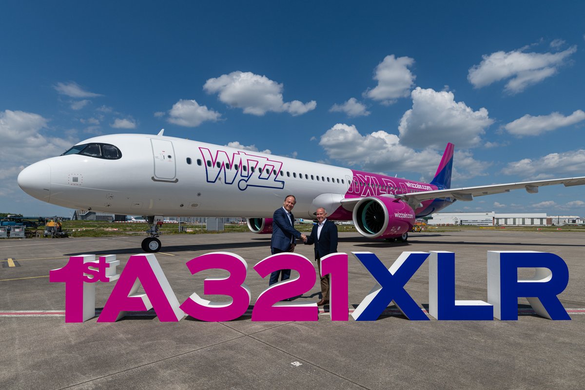 Airbus (@airbus) on Twitter photo In May 2025 we delivered 51 aircraft to 32 customers, including the first #A321XLR to @WizzAir and the 1st #A321neo to <a href="/KuwaitAirways/">Kuwait Airways</a>! ✈️
Read More ➡️ fly.airbus.com/OrdersDeliveri… In May 2025 we delivered 51 aircraft to 32 customers, including the first #A321XLR to @WizzAir and the 1st #A321neo to <a href="/KuwaitAirways/">Kuwait Airways</a>! ✈️
Read More ➡️ fly.airbus.com/OrdersDeliveri…