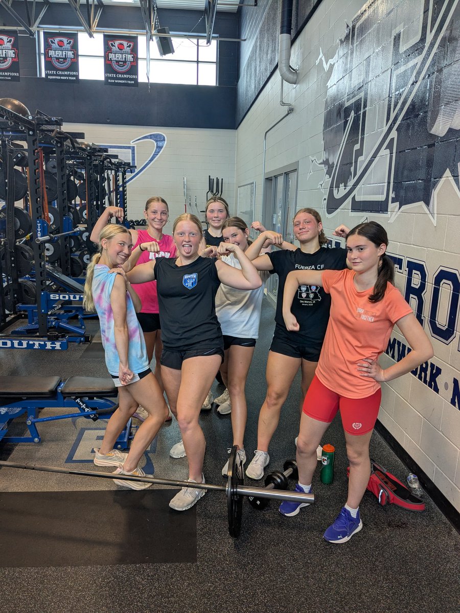 First week of summer weights! Putting the work in. These girls have been crushing it!