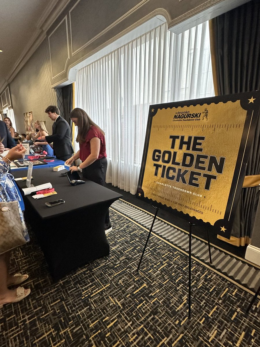 Grab a raffle ticket for a chance to win some signed swag from today’s #TDClubLuncheonspeaker and a golden ticket for some amazing prizes in October!