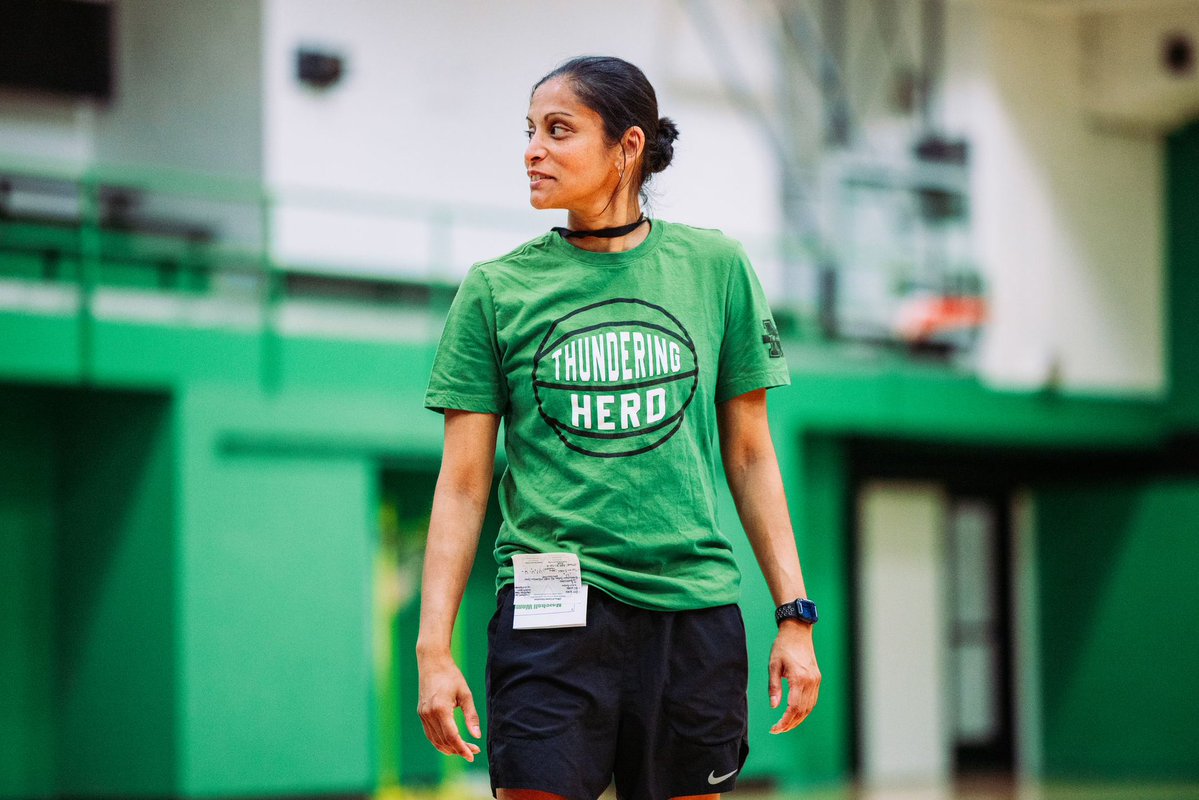 Marshall Women's Basketball (@herdwbb) on Twitter photo Congrats Coach!🫡 🏀
<a href="/coach_sacha10/">Sacha Santimano</a> has been selected to participate in the 2025 <a href="/TopConnectLead/">TopConnect Leaders</a> Basketball Symposium this Monday in Lake Buena Vista, Florida!☀️ 🏝️ Congrats Coach!🫡 🏀
<a href="/coach_sacha10/">Sacha Santimano</a> has been selected to participate in the 2025 <a href="/TopConnectLead/">TopConnect Leaders</a> Basketball Symposium this Monday in Lake Buena Vista, Florida!☀️ 🏝️