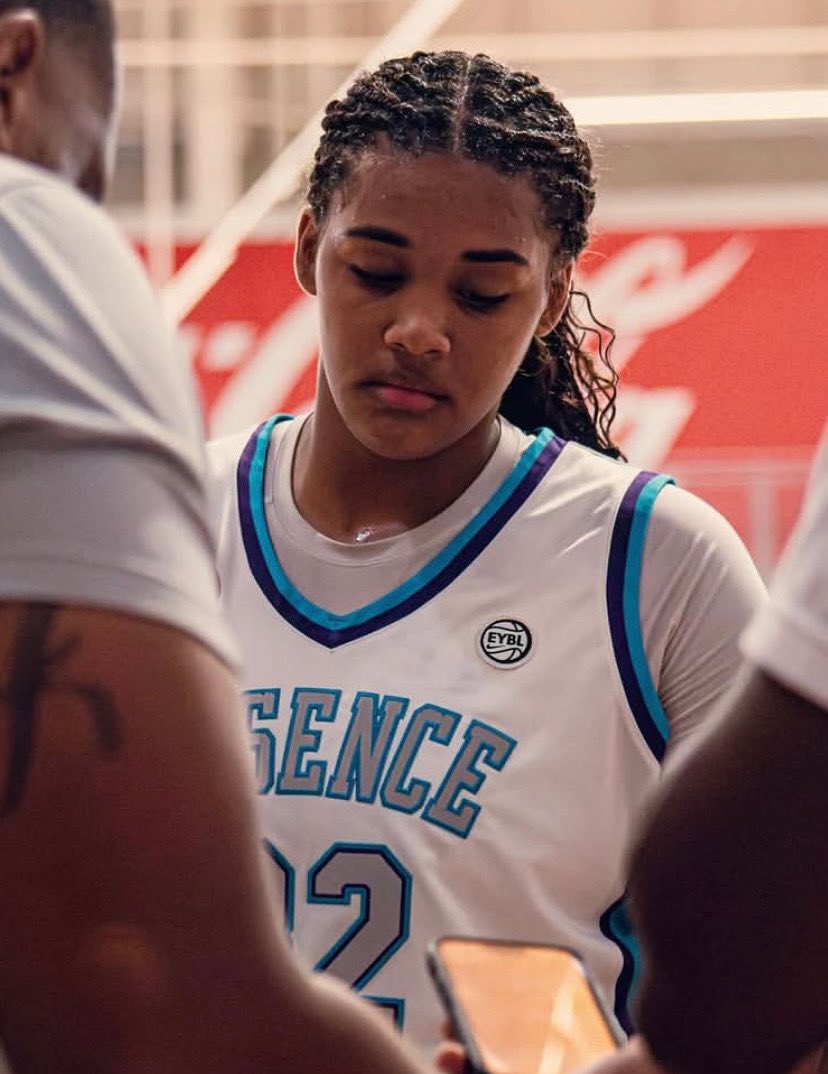 A rising star. Abundant F/C 2027 Jayla Forbes (AL/FL) attends Monteverde Academy and plays for Nike EYBL Essence. She’s barely scratched the surface of her potential as major college offers, an ESPN ranking, and a Team USA trial appearance opens NIL doors. MiddleSchoolElite.com