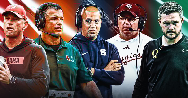 On3 Recruits (@on3recruits) on Twitter photo On3's <a href="/SWiltfong_/">Steve Wiltfong</a> Weekend Recruiting Primer‼️
🦆 5-stars flock to Oregon
👍 Texas A&M hosts key targets
🦁 Penn State pushing for Top-10 class
🐘 Big weekend ahead for Alabama
Intel: on3.com/news/5star-pro… On3's <a href="/SWiltfong_/">Steve Wiltfong</a> Weekend Recruiting Primer‼️
🦆 5-stars flock to Oregon
👍 Texas A&M hosts key targets
🦁 Penn State pushing for Top-10 class
🐘 Big weekend ahead for Alabama
Intel: on3.com/news/5star-pro…