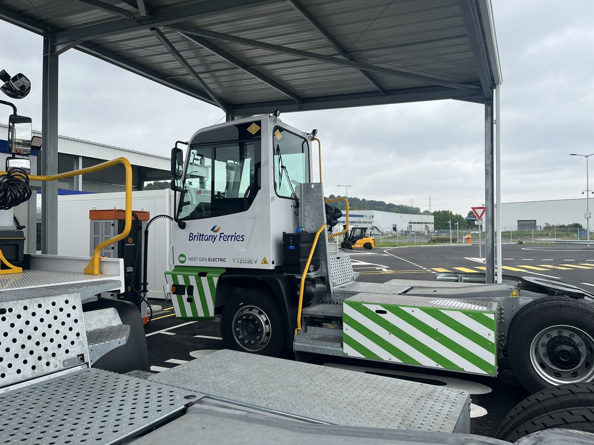 Jean-Marc RouĂ© (@jmrouebferries) on Twitter photo Dans quelques semaines tout au +, <a href="/BrittanyFerries/">Brittany Ferries</a> inaugurera officiellement son autoroute multimodale entre #Espagne, #UK et #Irlande. Lâoccasion pour moi dâaller visiter notre site de #Mouguerre et de remercier Ă nouveau Jean-Marie #Girier <a href="/Prefet64/">PrĂ©fet des PyrĂ©nĂ©es-Atlantiques</a> pour son soutien sans faille Dans quelques semaines tout au +, <a href="/BrittanyFerries/">Brittany Ferries</a> inaugurera officiellement son autoroute multimodale entre #Espagne, #UK et #Irlande. Lâoccasion pour moi dâaller visiter notre site de #Mouguerre et de remercier Ă nouveau Jean-Marie #Girier <a href="/Prefet64/">PrĂ©fet des PyrĂ©nĂ©es-Atlantiques</a> pour son soutien sans faille