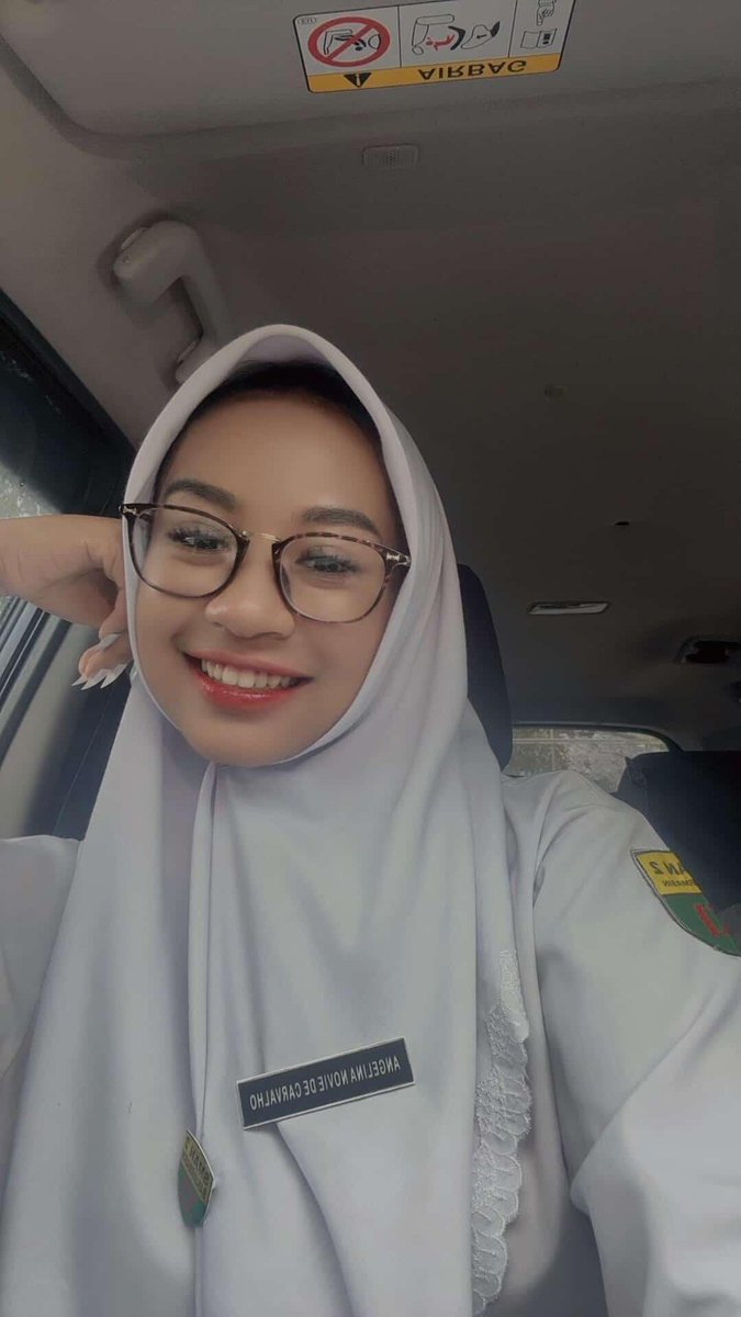 IndahPe12626846's tweet photo. anak SMA ini bakal ANGIE RILIS SINGLE #AngieSebatasMimpi https://t.co/e1jj4Hfx8B