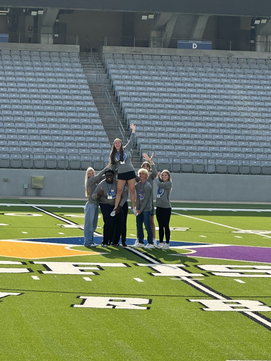 ClaytonChase's tweet photo. Standing with Student-Athletic Leadership
Having a great time at the berry center for the Student-Athlete Leadership Conference @CFISDAthletics @2Wordstv
#LeadCFISD Table 16 https://t.co/KNn4vrbZsI