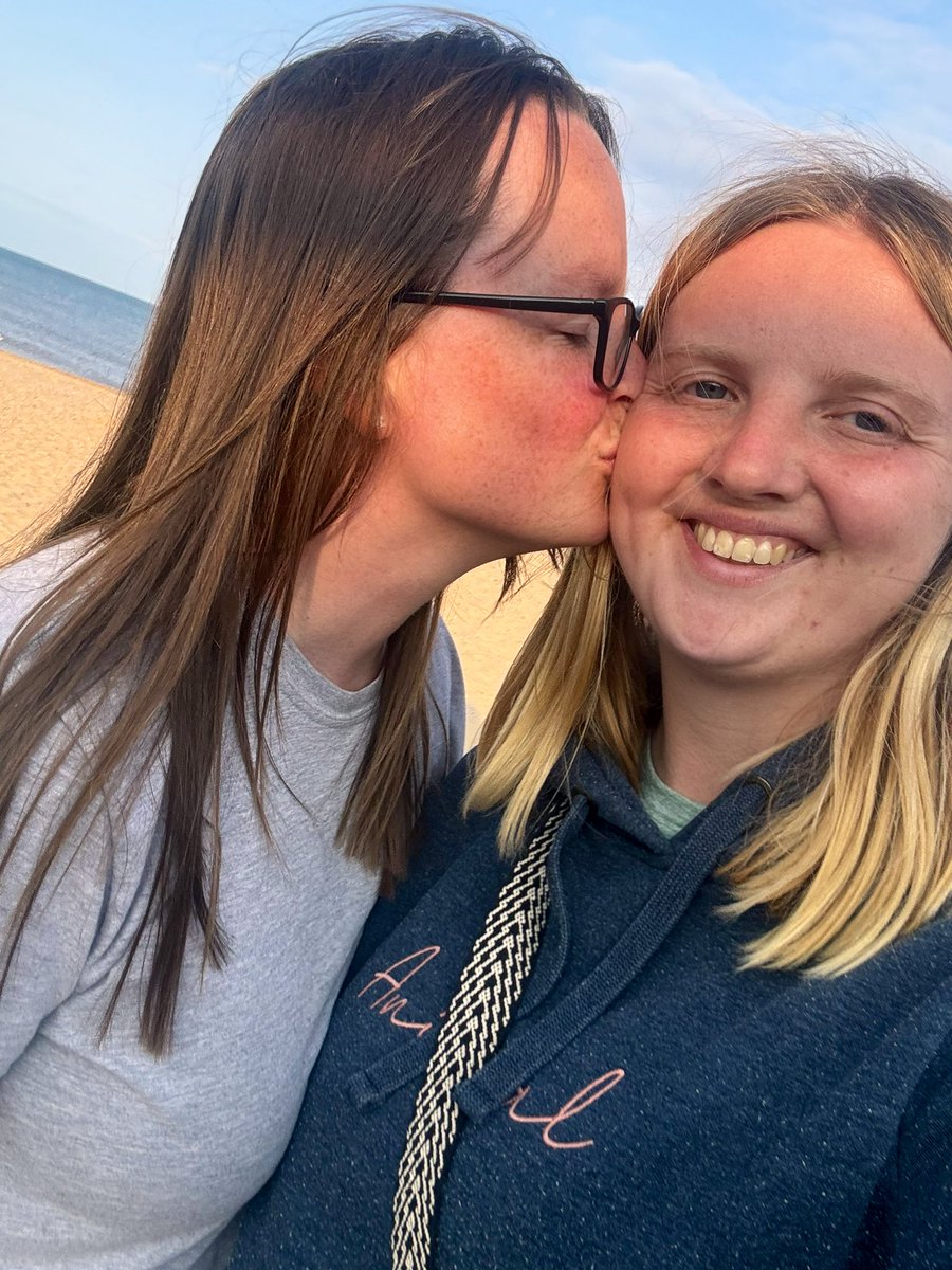 Had to deal with quite a bit of homophobia recently, saying the reason I’m mentally ill is cos I’m gay, I need a husband etc.

So just a reminder that I’m proud to be gay, I’m proud to have a girlfriend, and love will always win 🏳️‍🌈