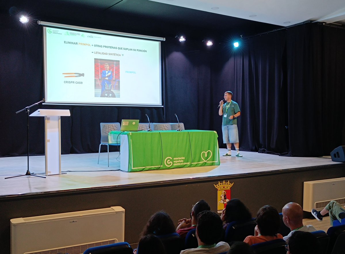 Eduardo Ruiz-López, PhD (@eduruiz_94) on Twitter photo Divulgar es hacer vivir a la ciencia 🧪💚 Aquí algunxs de lxs grandes divulgadores que han participado en el #EJIC2025 Thesis contest!!! <a href="/jjaimesanjuan/">Jaime San Juan</a> #LuciaGarrido #JackZhou #SergiRoig
<a href="/AlbaRoyo12/">Alba Royo</a> <a href="/CandiPlacin/">Cándido Ortiz Placín</a> <a href="/Claudia_GarCb/">Claudia García Cobarro</a> #CandelariaAguilar <a href="/ContraCancerZGZ/">Asociación Española Contra el Cáncer Zaragoza</a> <a href="/ContraCancerEs/">Asociación Española Contra el Cáncer</a> Divulgar es hacer vivir a la ciencia 🧪💚 Aquí algunxs de lxs grandes divulgadores que han participado en el #EJIC2025 Thesis contest!!! <a href="/jjaimesanjuan/">Jaime San Juan</a> #LuciaGarrido #JackZhou #SergiRoig
<a href="/AlbaRoyo12/">Alba Royo</a> <a href="/CandiPlacin/">Cándido Ortiz Placín</a> <a href="/Claudia_GarCb/">Claudia García Cobarro</a> #CandelariaAguilar <a href="/ContraCancerZGZ/">Asociación Española Contra el Cáncer Zaragoza</a> <a href="/ContraCancerEs/">Asociación Española Contra el Cáncer</a>