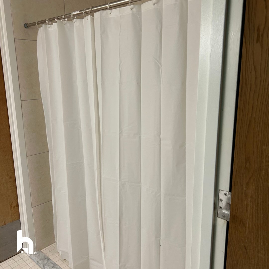 HomeaidUtah's tweet image. Four bathrooms complete, five to go! This project is coming together over at the INN Between!

Thank you to Destination Homes and our build partners for doing a beautiful job bringing dignity to this space.

#HomeAidUtah #HAU #CollaborateForSuccess #TheINNBetween #Unhoused