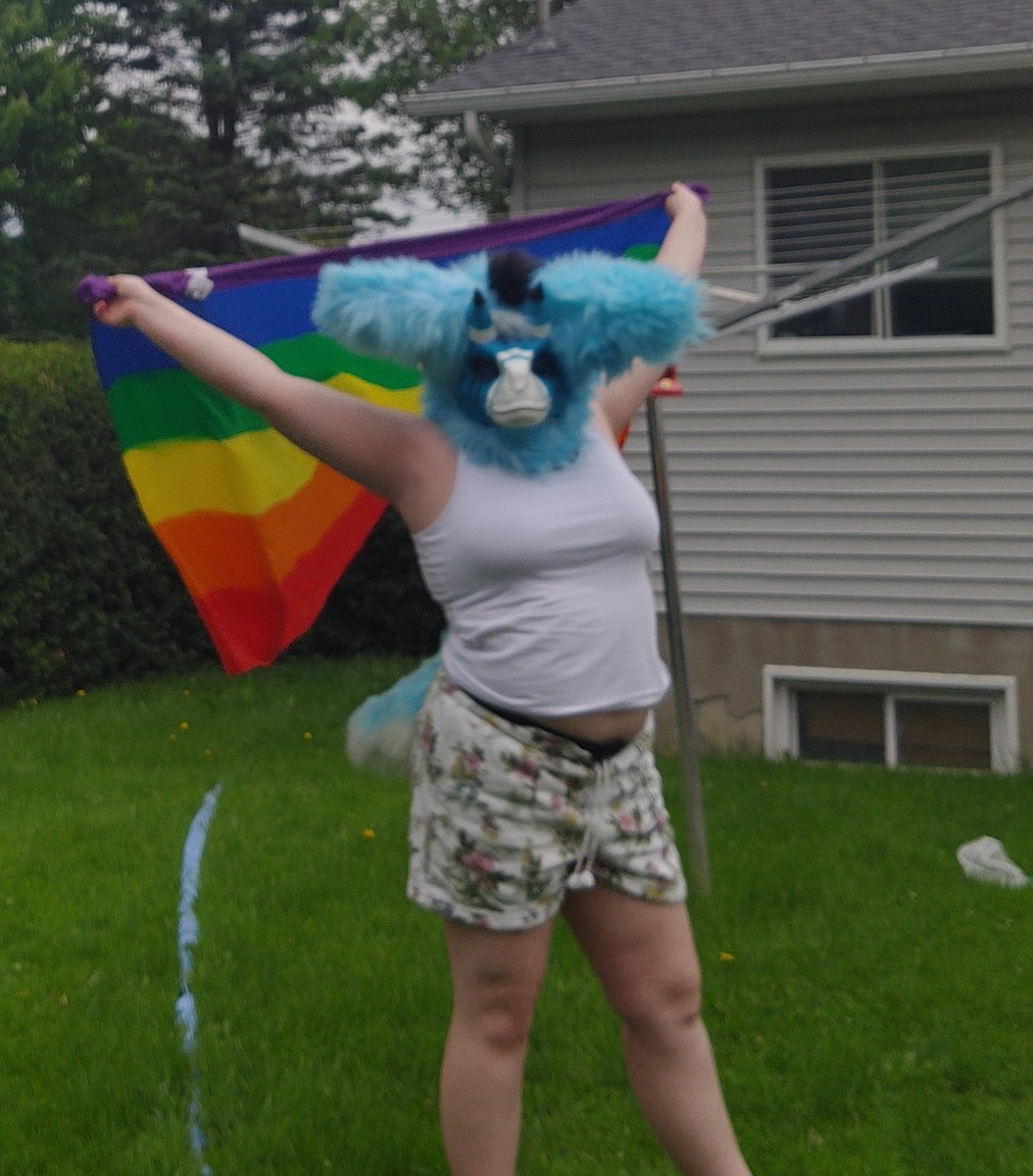 DominickPesant's tweet image. BITCH IT'S PRIDE MONTH #pridemonth2025 #PrideMonth #fursuit #dinomask