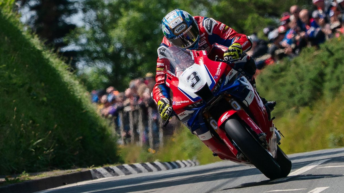 Isle of Man TT Races tweet media
