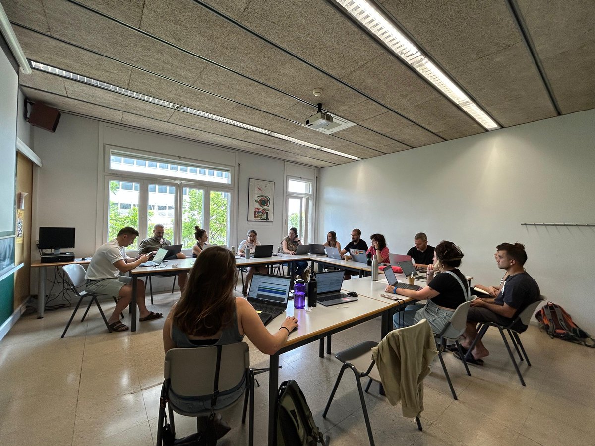 L'ESSpurna, cooperatives d'alumnes (@lesspurna) on Twitter photo Avui hem fet l’assemblea de tancament de l’#Esspurna 💬 Una jornada per compartir aprenentatges, valorar el camí fet i enfocar el curs vinent.
Gràcies <a href="/lleure_qualia/">Quàlia</a> <a href="/DobleViaCoop/">Doble Via Cooperativa</a> <a href="/mesEduCoop/">+Educació Cooperativa</a> <a href="/combinats/">Combinats</a> i Escola LLiure sol per fer-ho possible! 💜
🔗 lesspurna.coop Avui hem fet l’assemblea de tancament de l’#Esspurna 💬 Una jornada per compartir aprenentatges, valorar el camí fet i enfocar el curs vinent.
Gràcies <a href="/lleure_qualia/">Quàlia</a> <a href="/DobleViaCoop/">Doble Via Cooperativa</a> <a href="/mesEduCoop/">+Educació Cooperativa</a> <a href="/combinats/">Combinats</a> i Escola LLiure sol per fer-ho possible! 💜
🔗 lesspurna.coop
